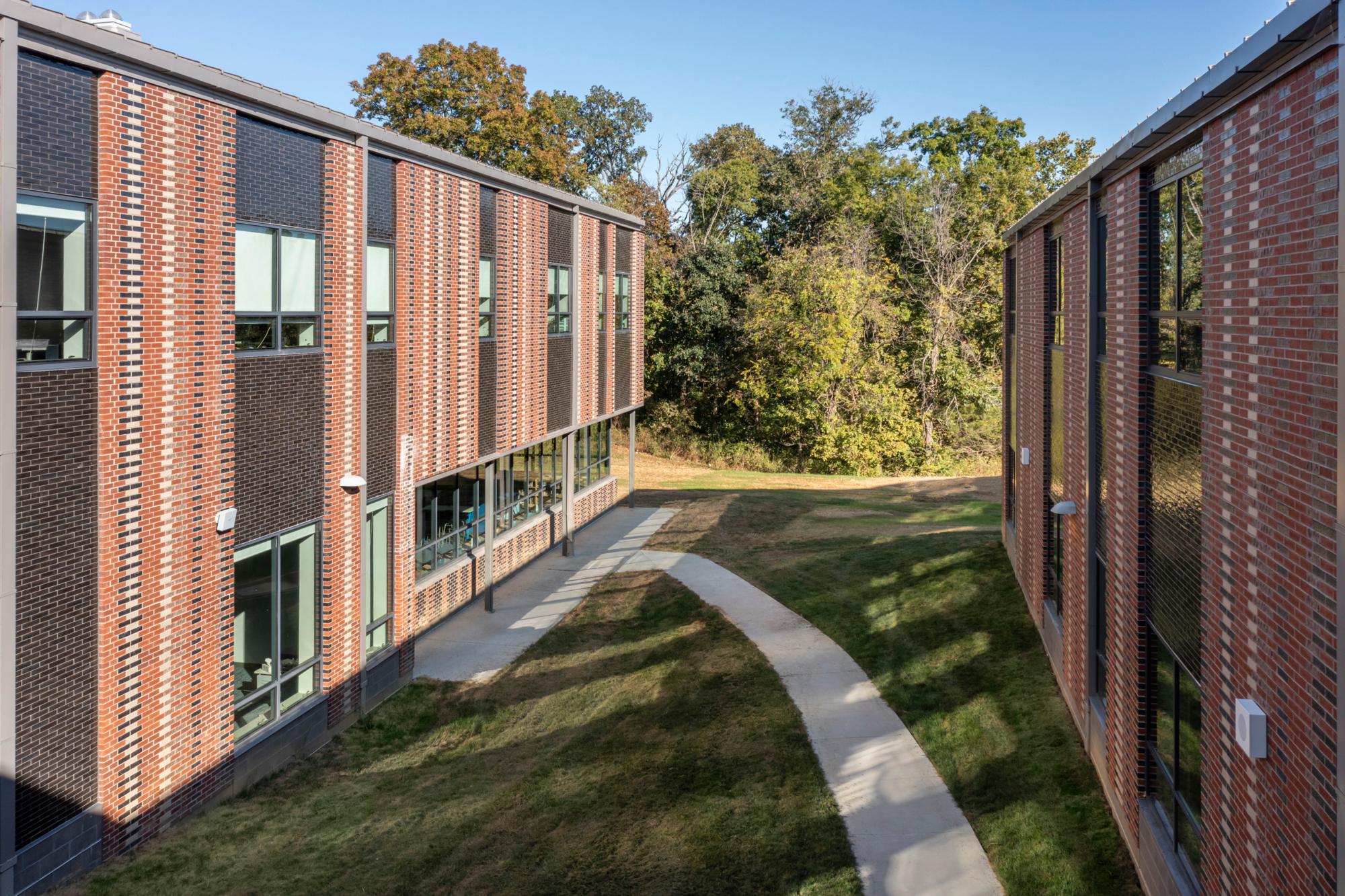 Echo Trail Middle School